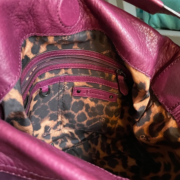 B. Makowsky leather & suede oxblood purse - Picture 6 of 9